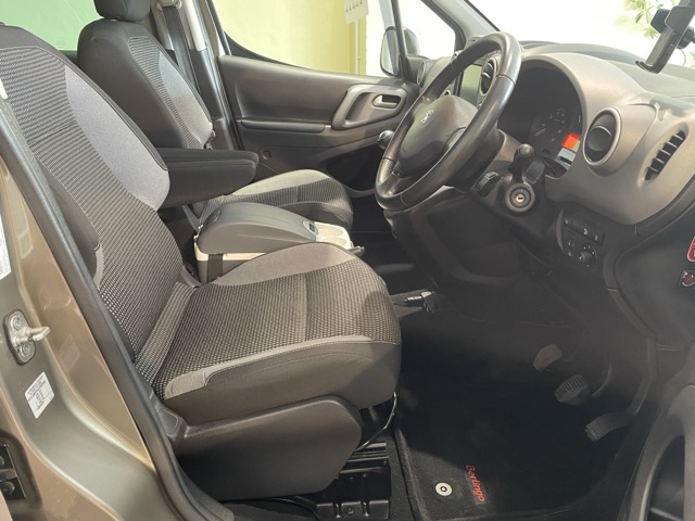 Slideshow Image 9